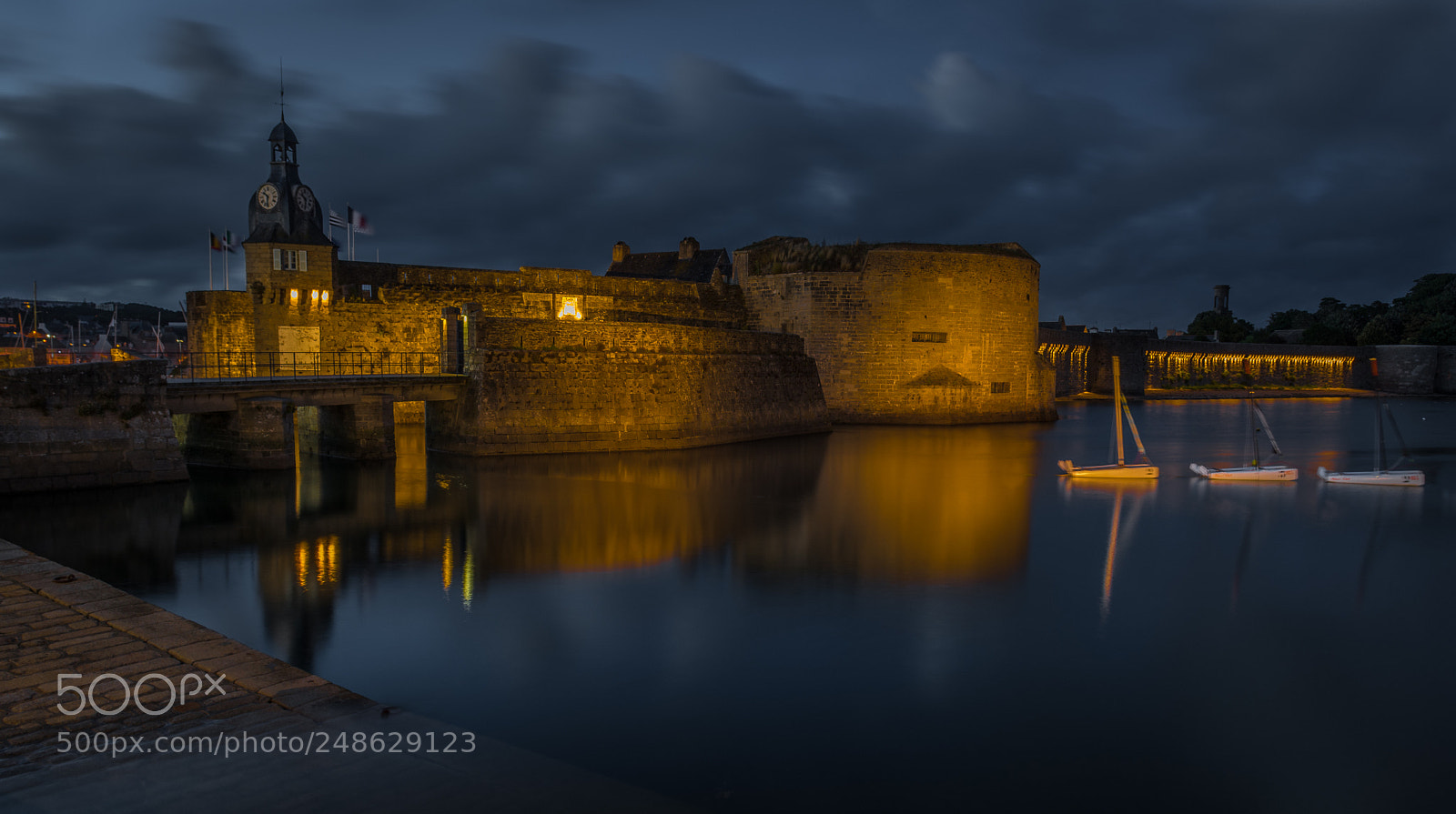 Nikon D7100 sample photo. Concarneau photography