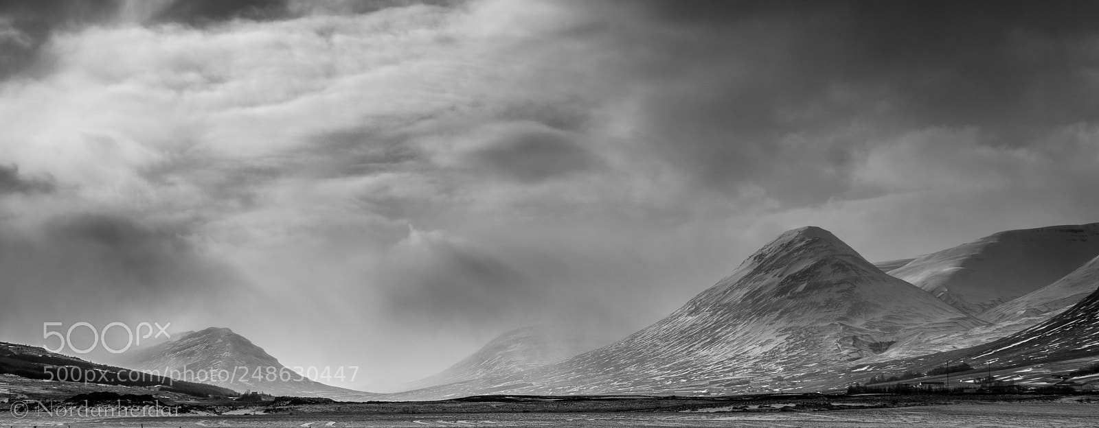 Sony a6000 sample photo. Bw horgardalur photography