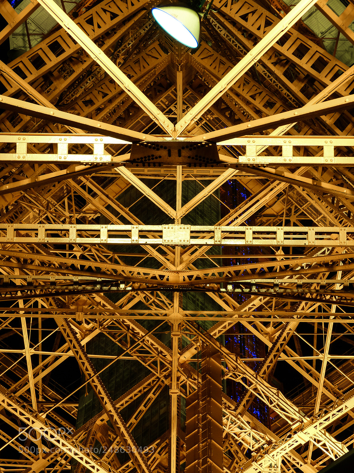Panasonic Lumix DMC-FZ150 sample photo. Tokyo tower photography