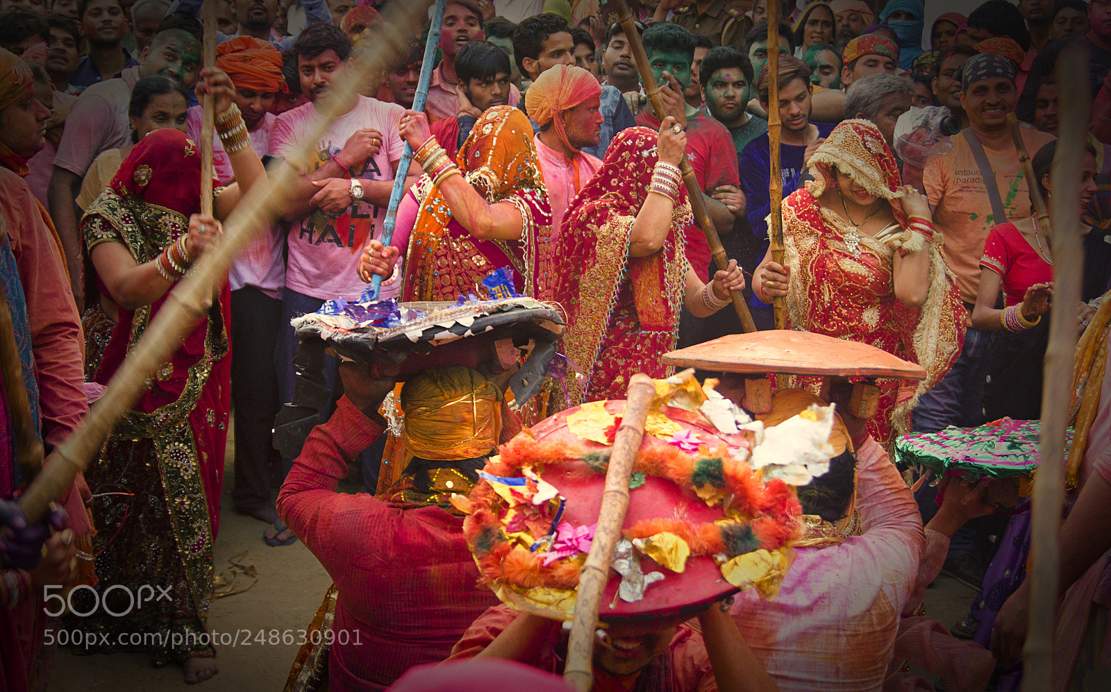 Canon EOS 600D (Rebel EOS T3i / EOS Kiss X5) sample photo. Lath mar holi photography