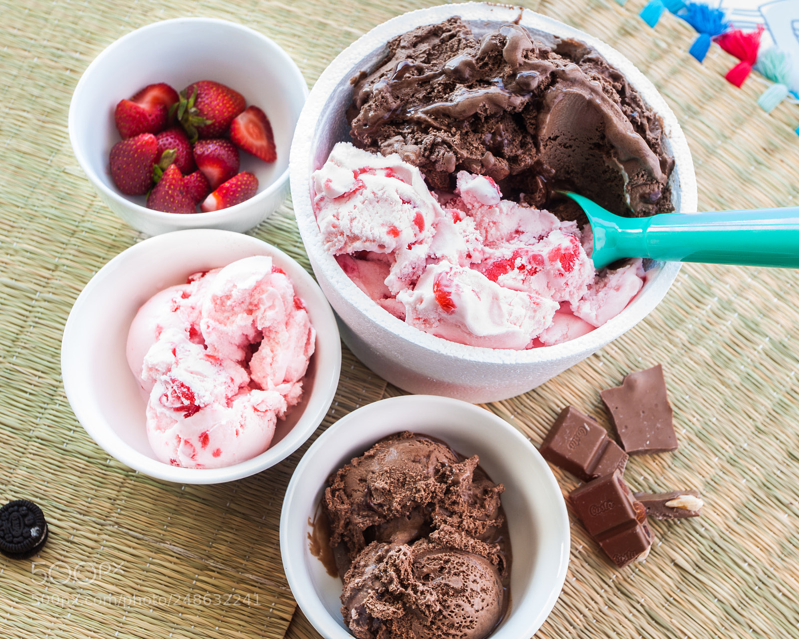 Canon EOS-1D Mark III sample photo. Grido potes helados variedades photography