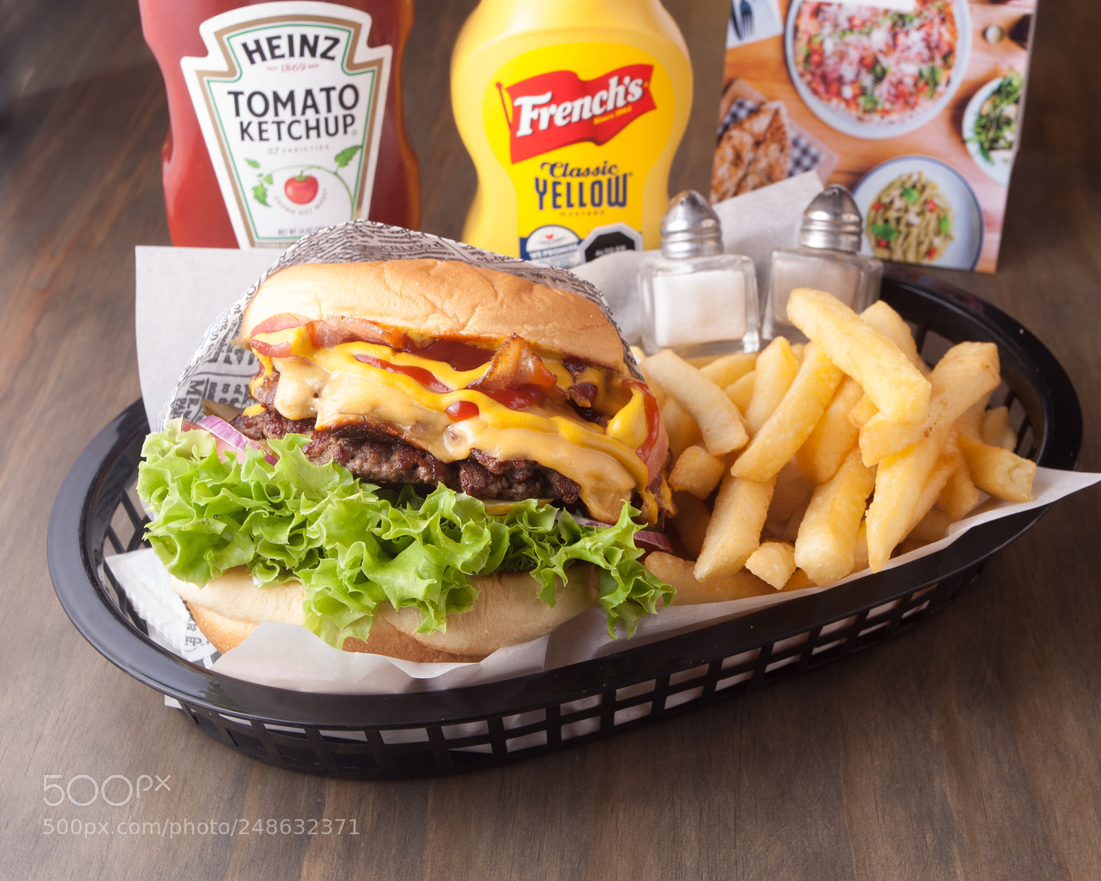Canon EOS-1D Mark III sample photo. Holy moly bacon cheese photography