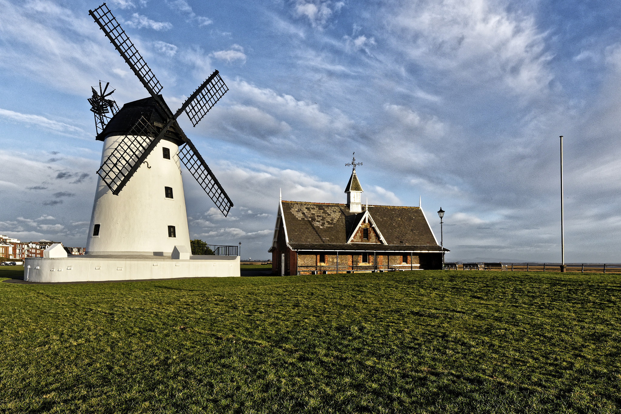 Nikon AF-S Nikkor 16-35mm F4G ED VR sample photo. Lytham windmill & old lifeboat station photography