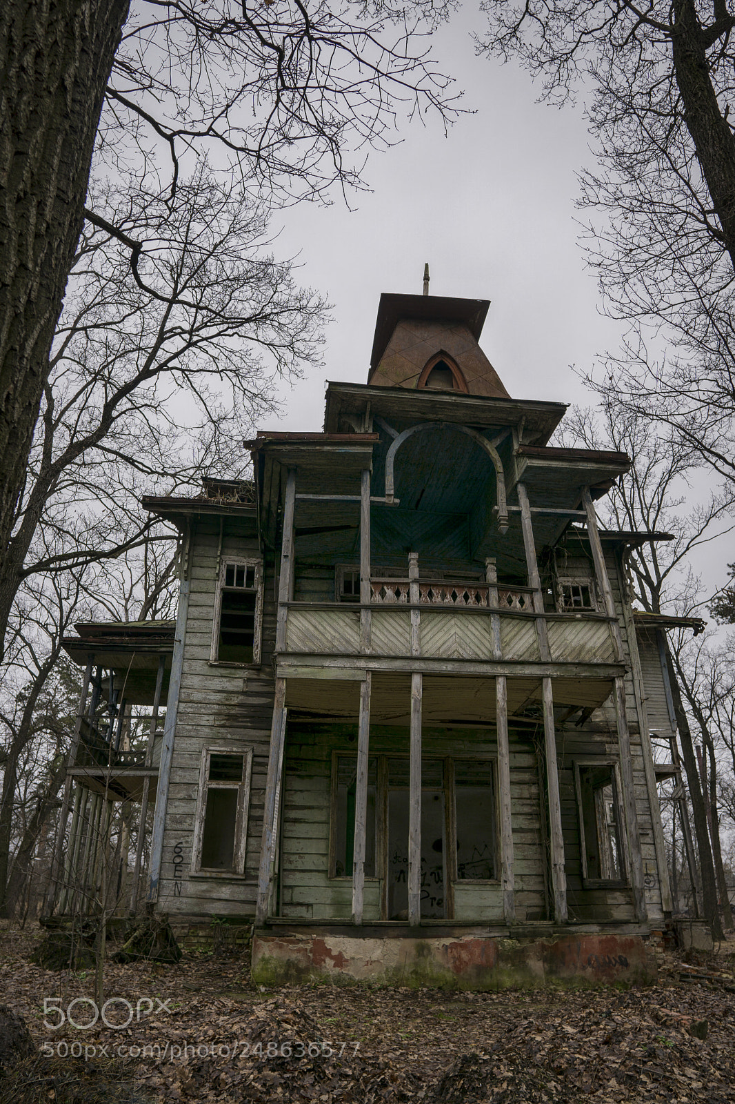 Sony a6000 sample photo. Haunted house photography