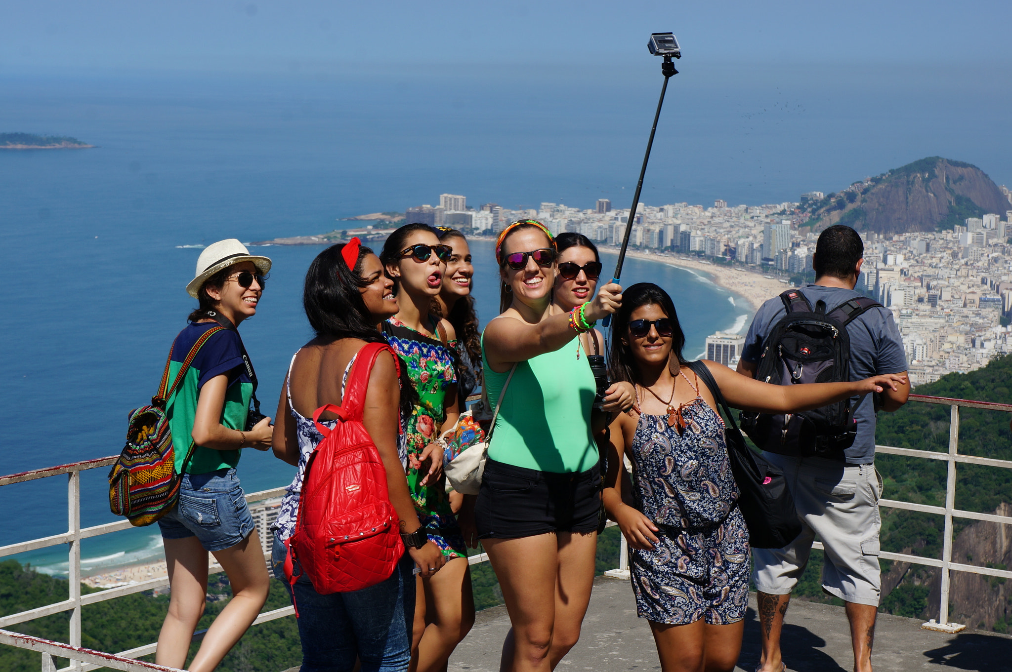 Sony E 18-55mm F3.5-5.6 OSS sample photo. Brazilian girls photography