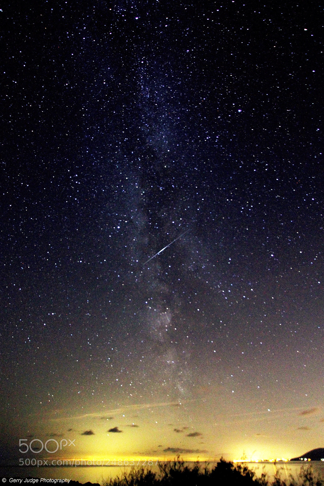 Canon EOS 7D sample photo. Iridium flare in milky photography