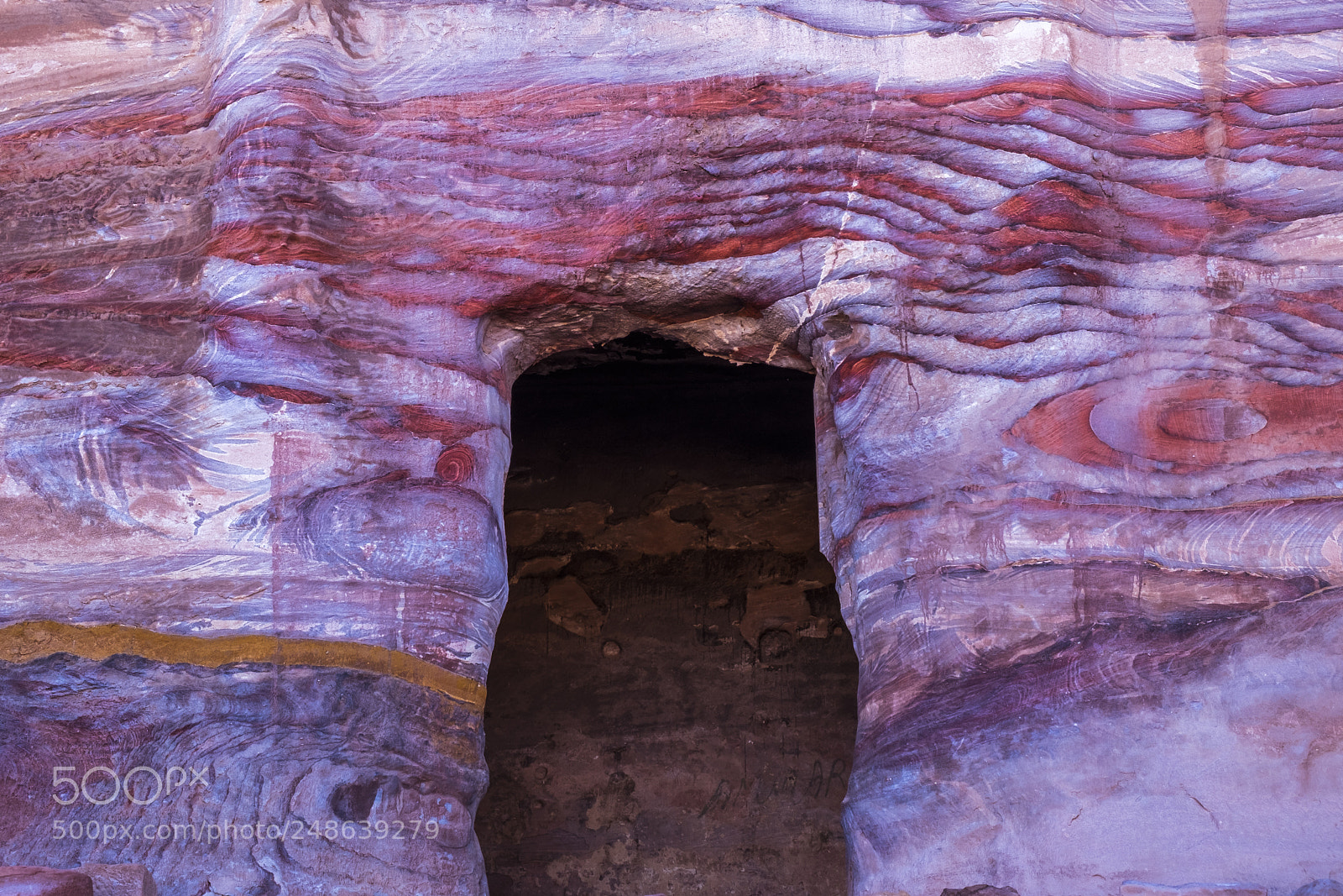 Fujifilm X-T20 sample photo. Tomb door in petra photography