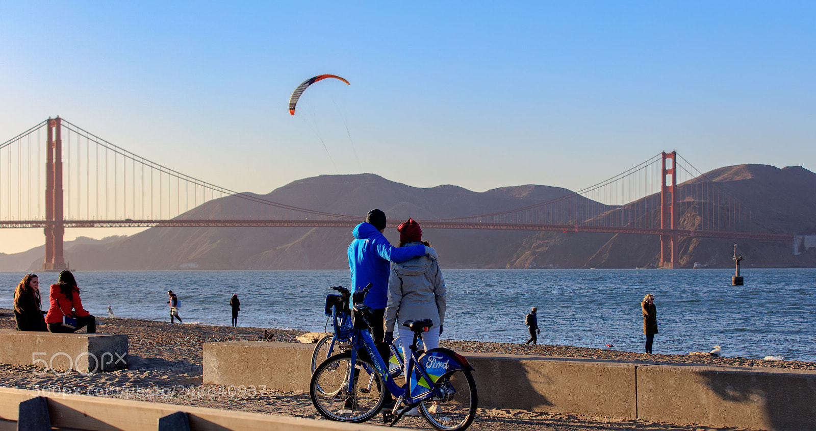 Canon EOS 5DS R sample photo. Love and the golden photography