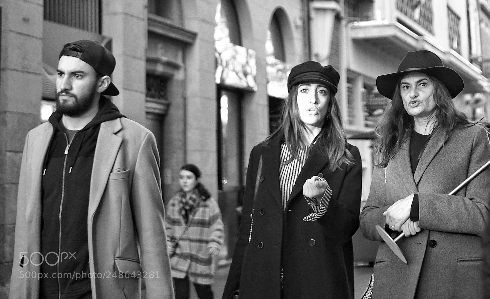 Olympus OM-D E-M10 III sample photo. Did you see that photography