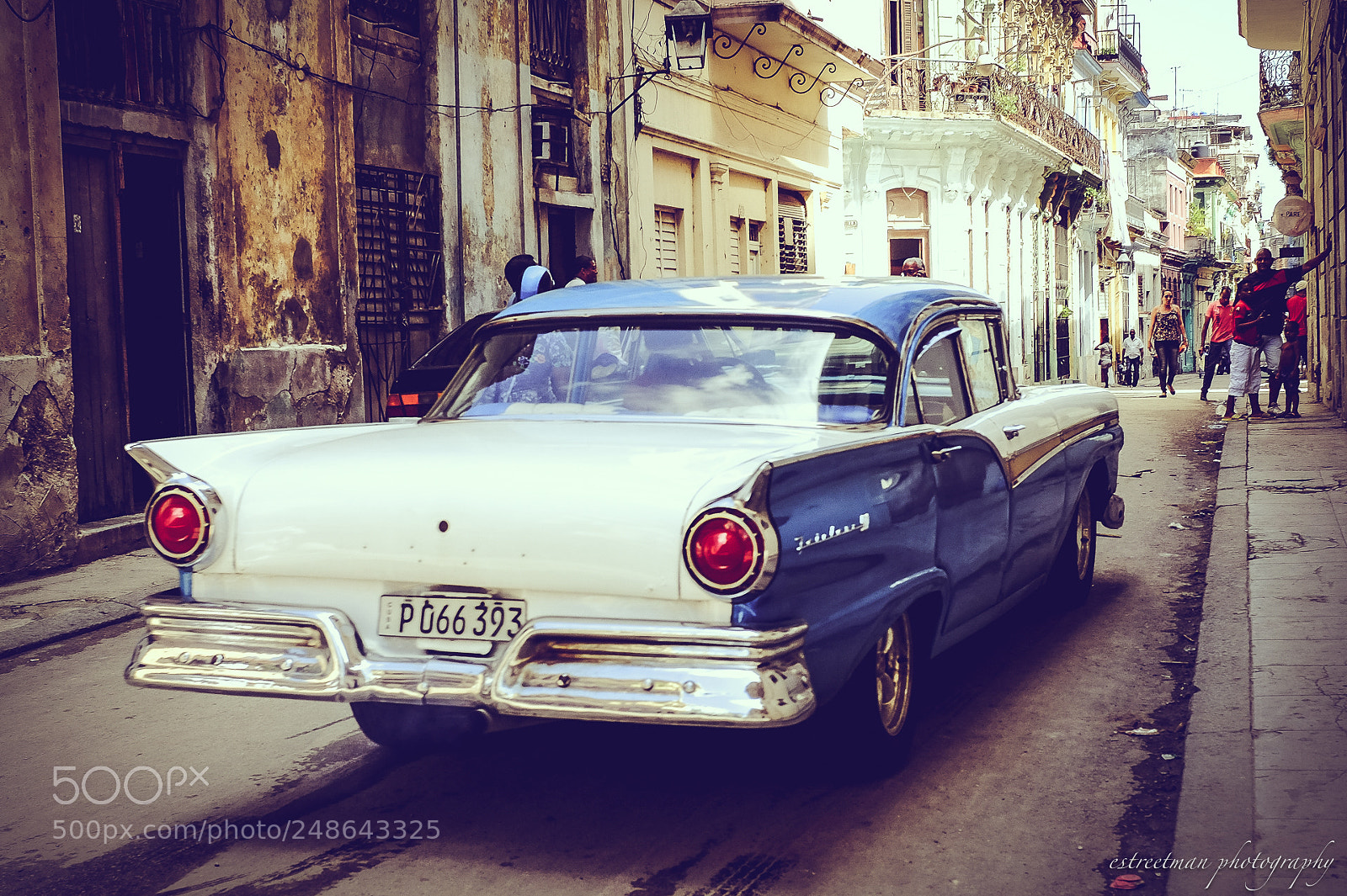 Fujifilm X100T sample photo. La vieja photography