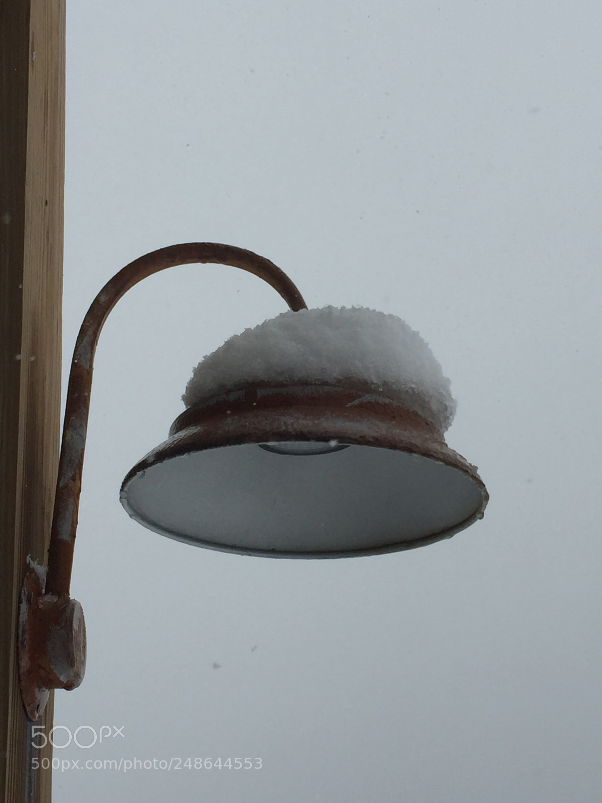 Apple iPhone 6 sample photo. Snow covered lamp photography