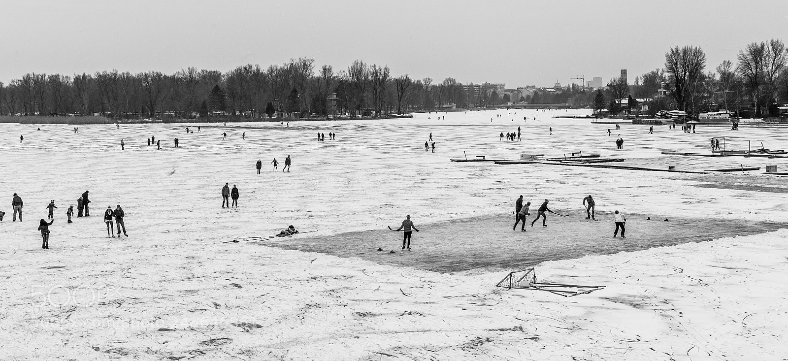 Nikon D5000 sample photo. People of danube photography