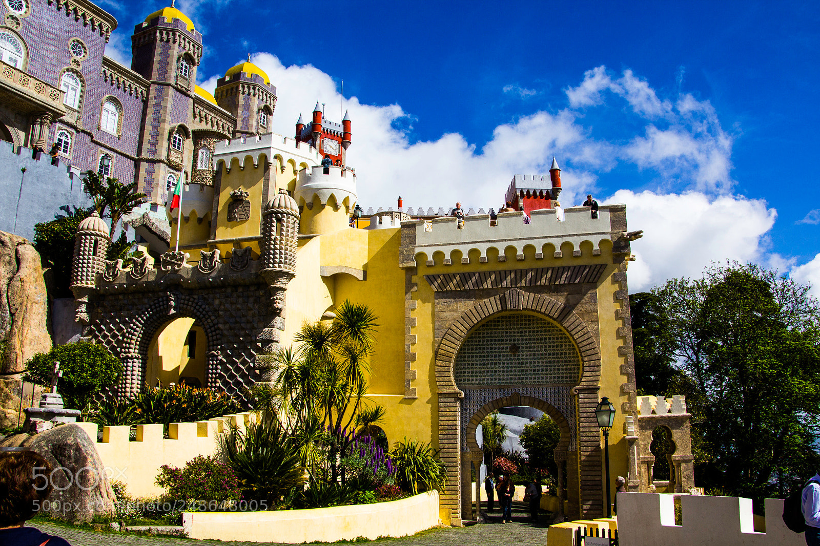 Canon EOS 1200D (EOS Rebel T5 / EOS Kiss X70 / EOS Hi) sample photo. Pena national palace, sintra photography