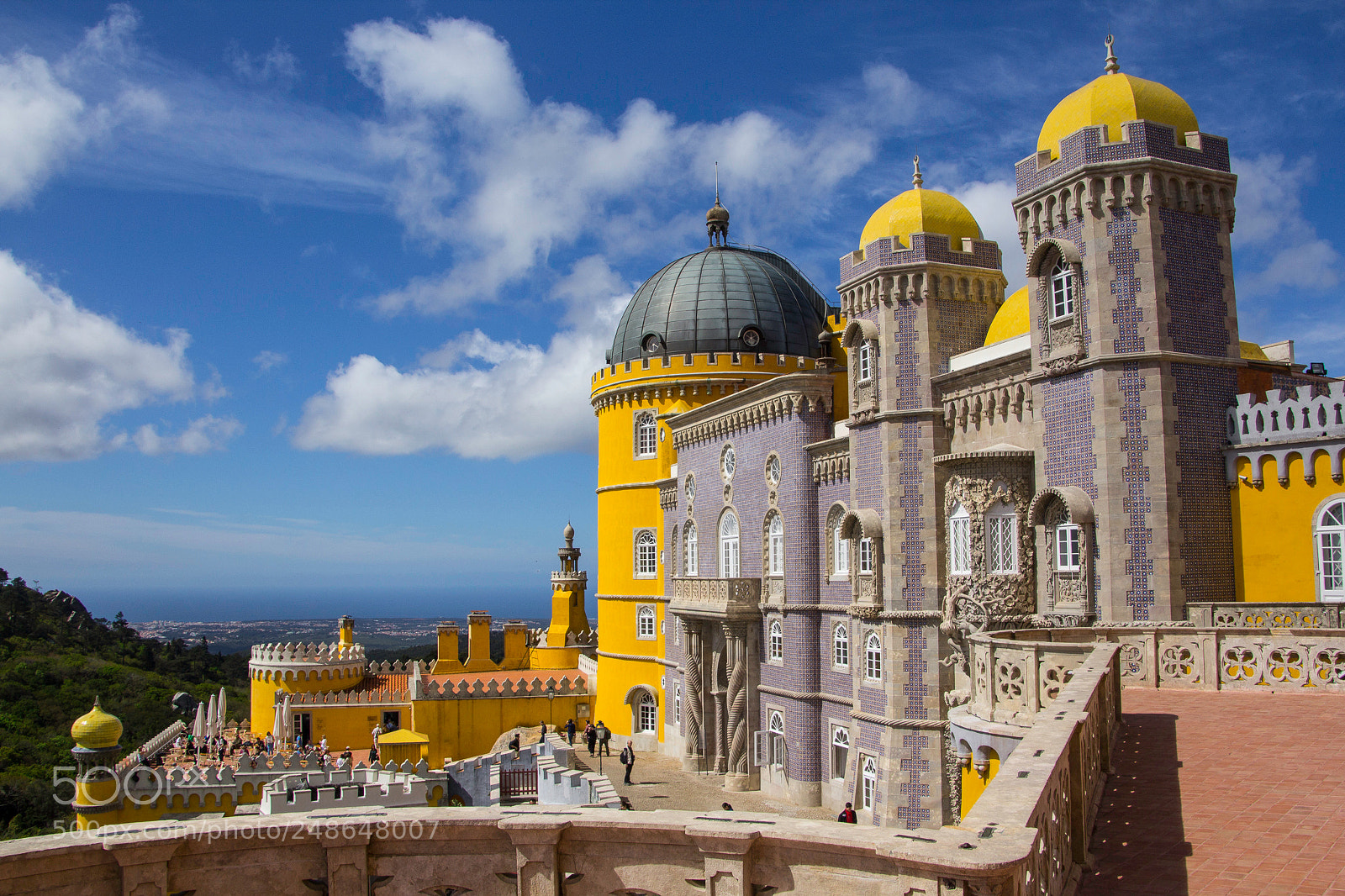 Canon EOS 1200D (EOS Rebel T5 / EOS Kiss X70 / EOS Hi) sample photo. Pena national palace, sintra photography