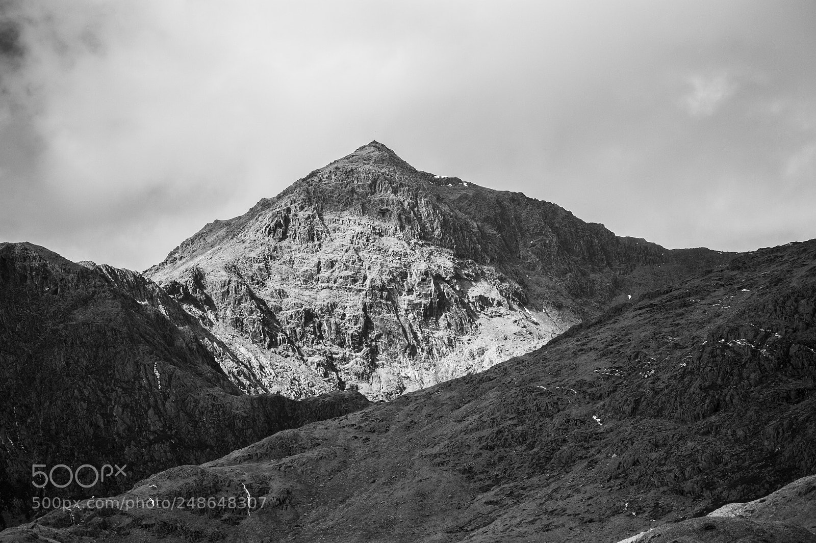 Canon EOS 500D (EOS Rebel T1i / EOS Kiss X3) sample photo. Snowdon photography