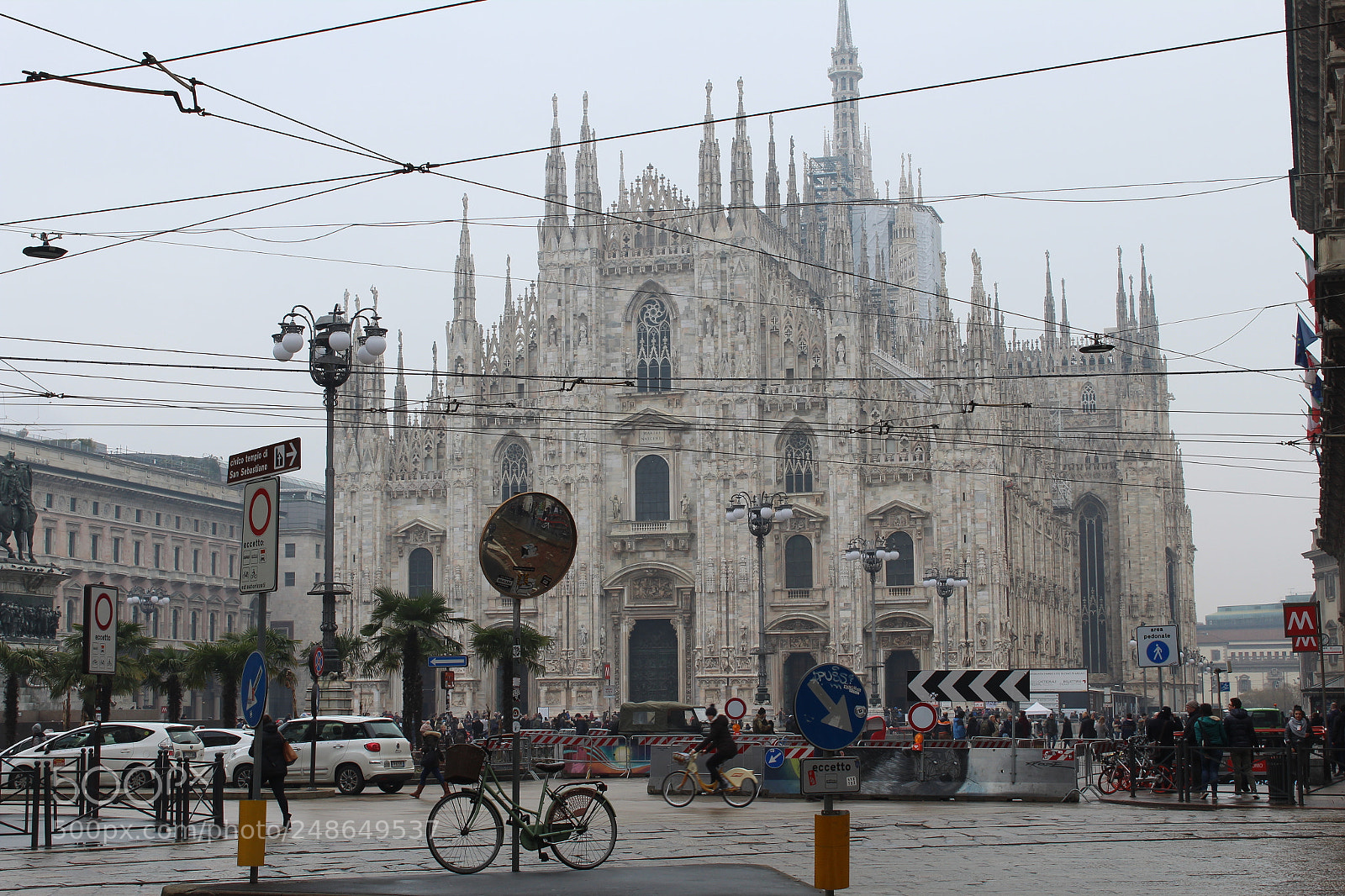 Canon EOS 1300D (EOS Rebel T6 / EOS Kiss X80) sample photo. Duomo photography