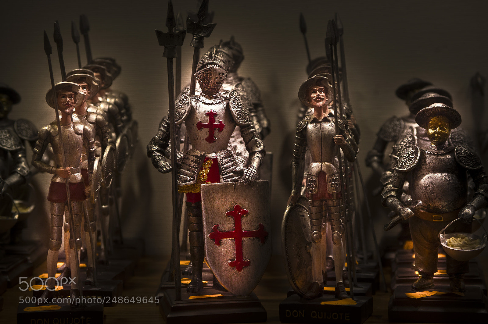 Pentax K-r sample photo. Sword miniatures toledo photography