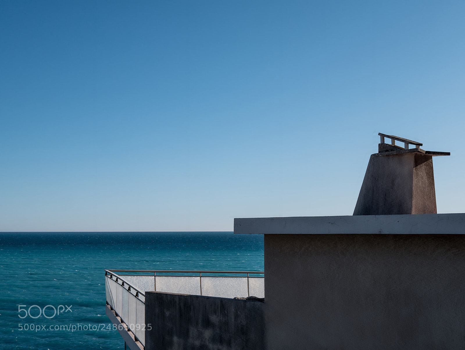 Panasonic Lumix DMC-GX85 (Lumix DMC-GX80 / Lumix DMC-GX7 Mark II) sample photo. Architecture photography