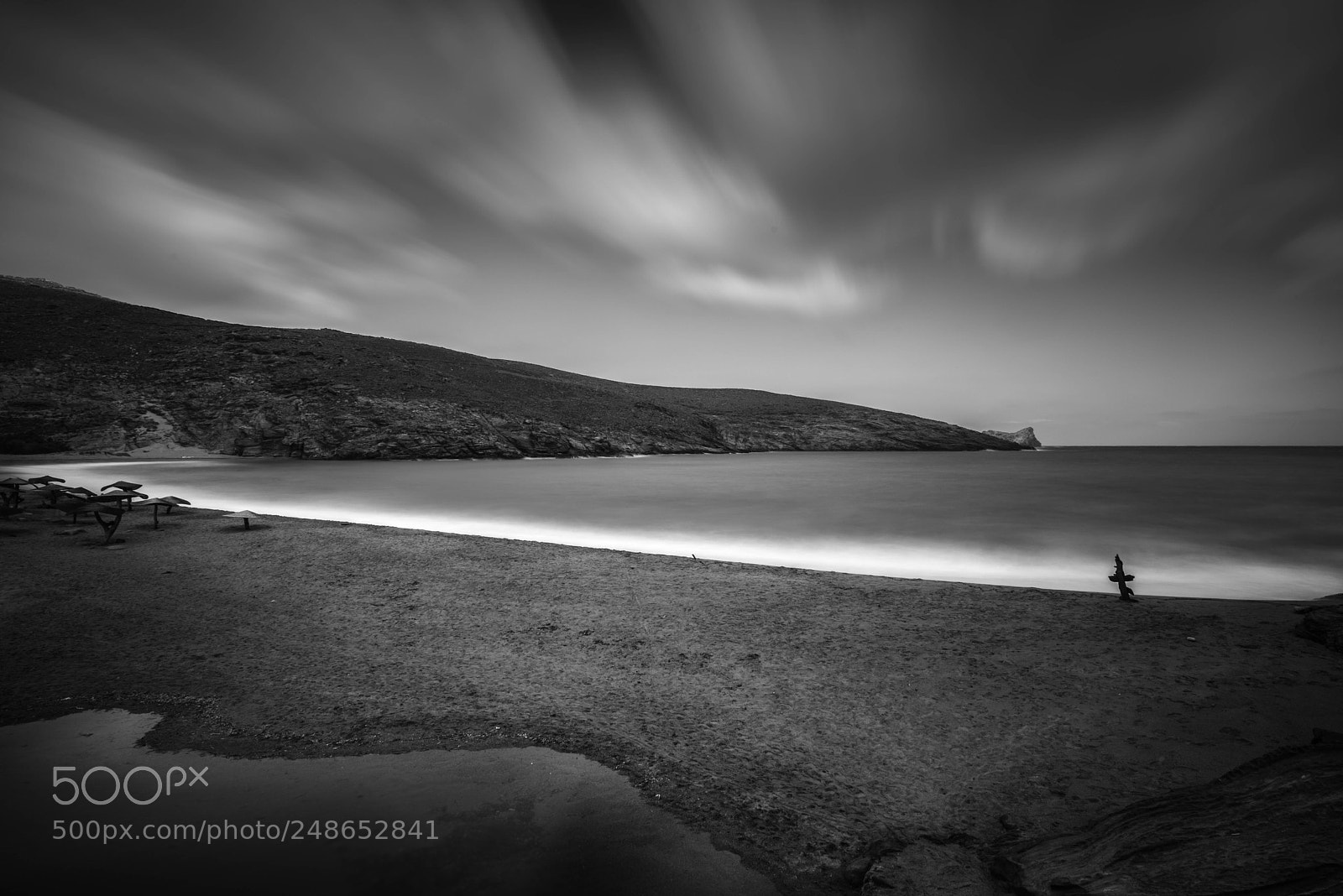 Nikon D800 sample photo. The beach b&w photography