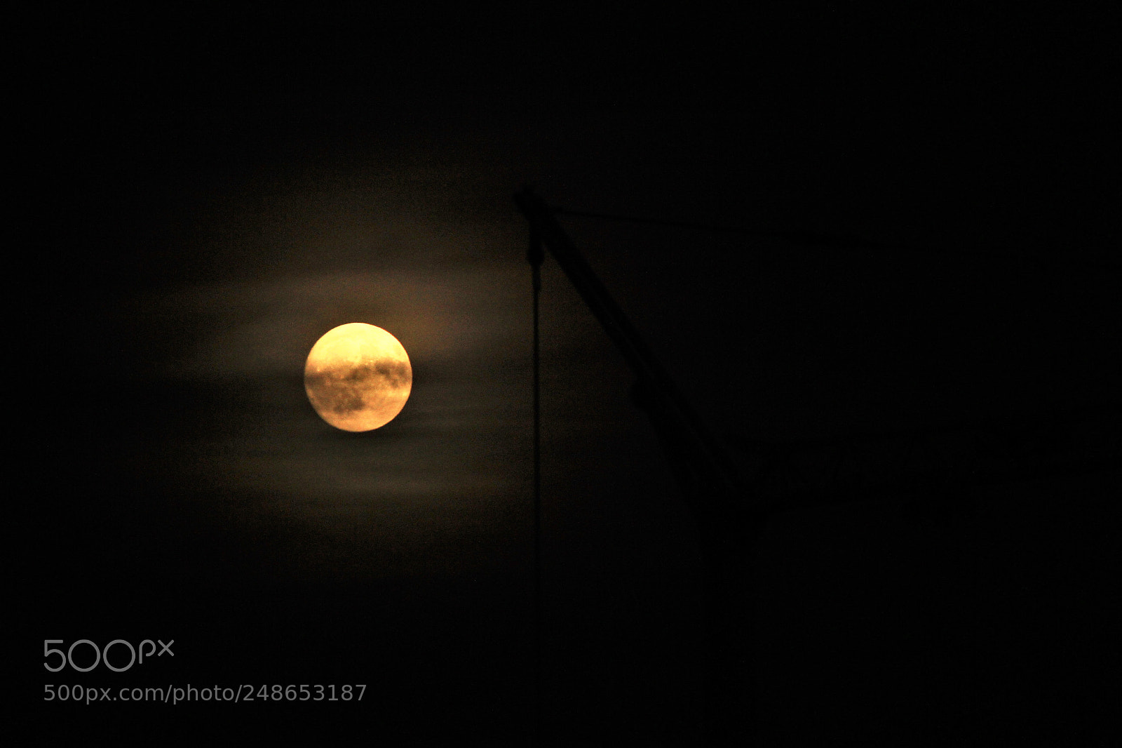 Canon EOS 60D sample photo. Heart in the dark photography