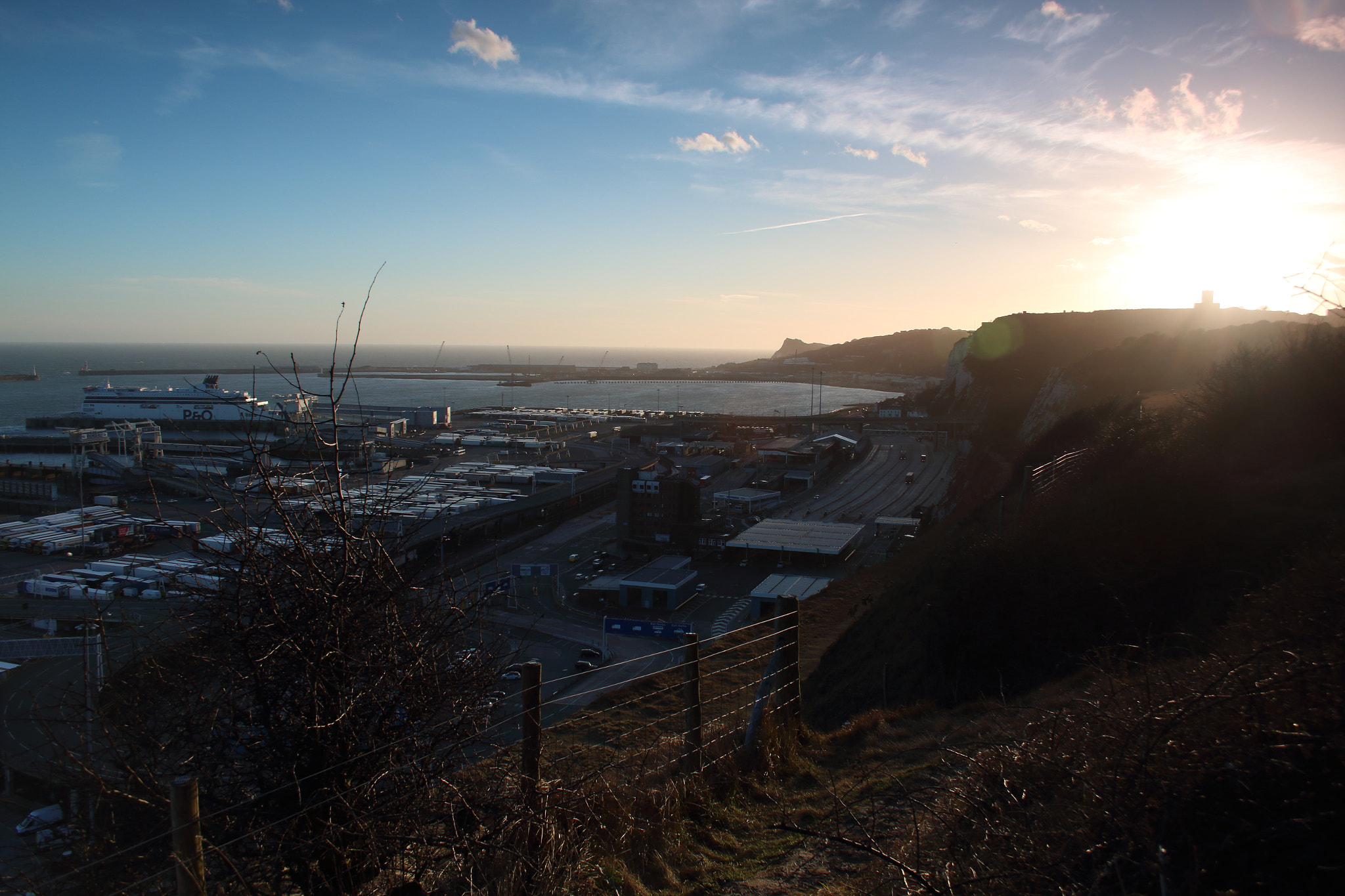 Canon EF-S 18-55mm F3.5-5.6 II sample photo. White cliffs of dover photography