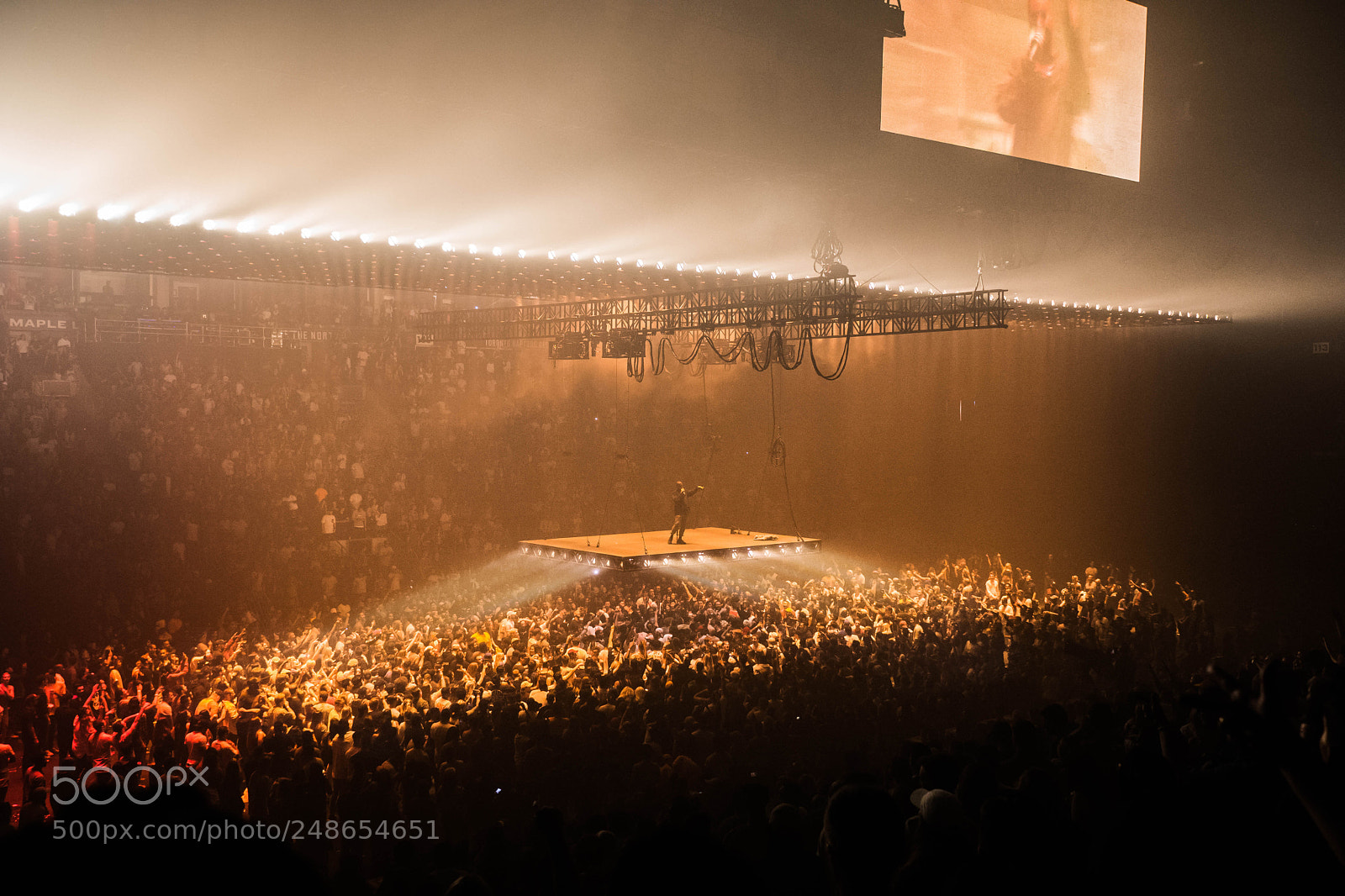 Sony a6000 sample photo. Pablo tour lights photography