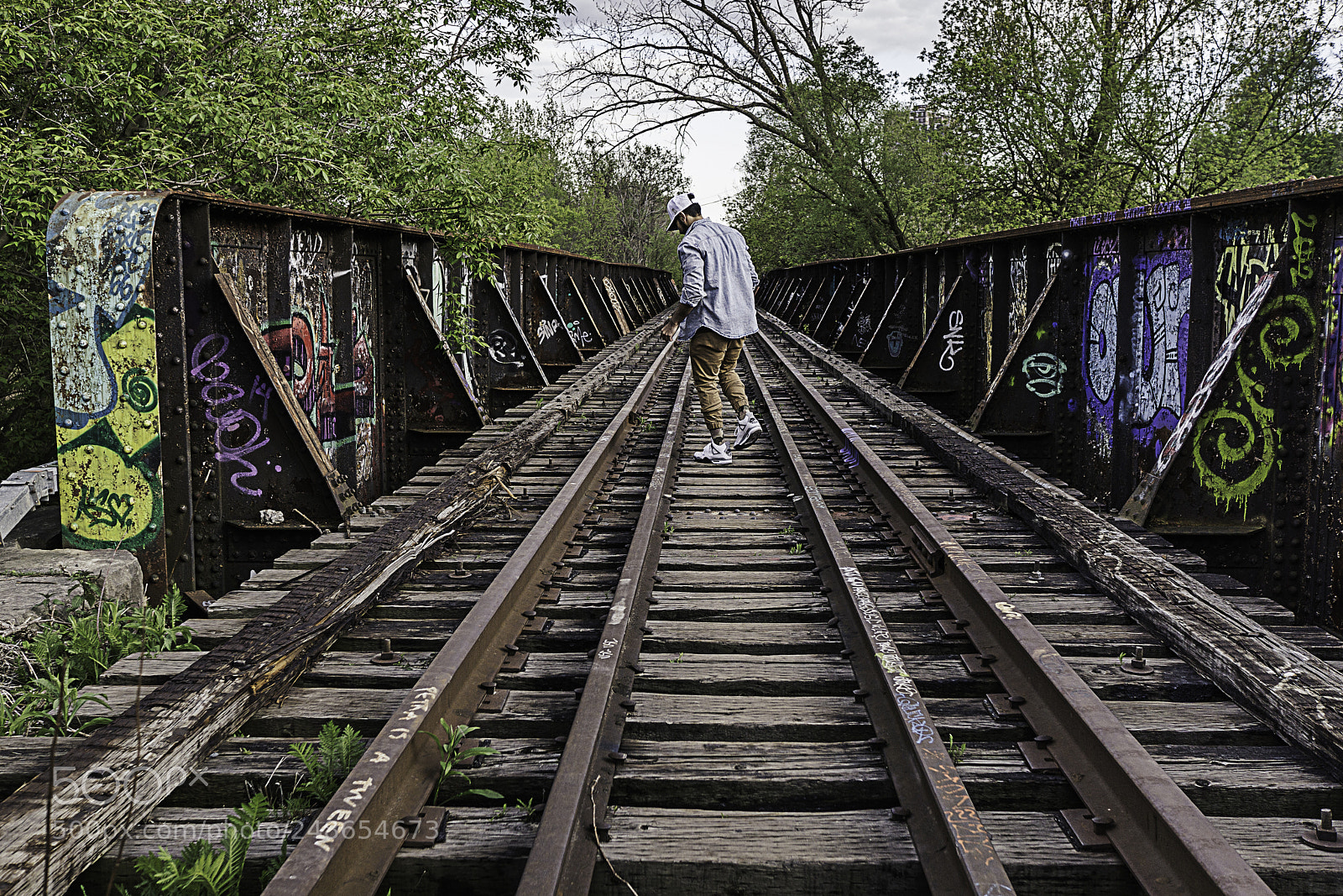 Sony a6000 sample photo. Track colour photography