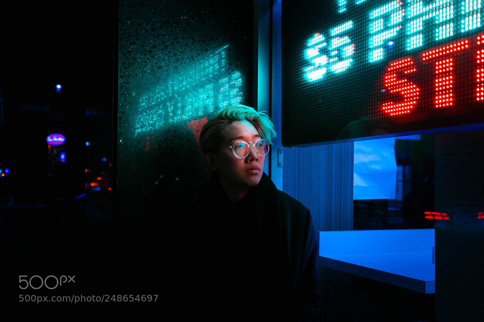 Sony a6000 sample photo. Glasses reflect photography