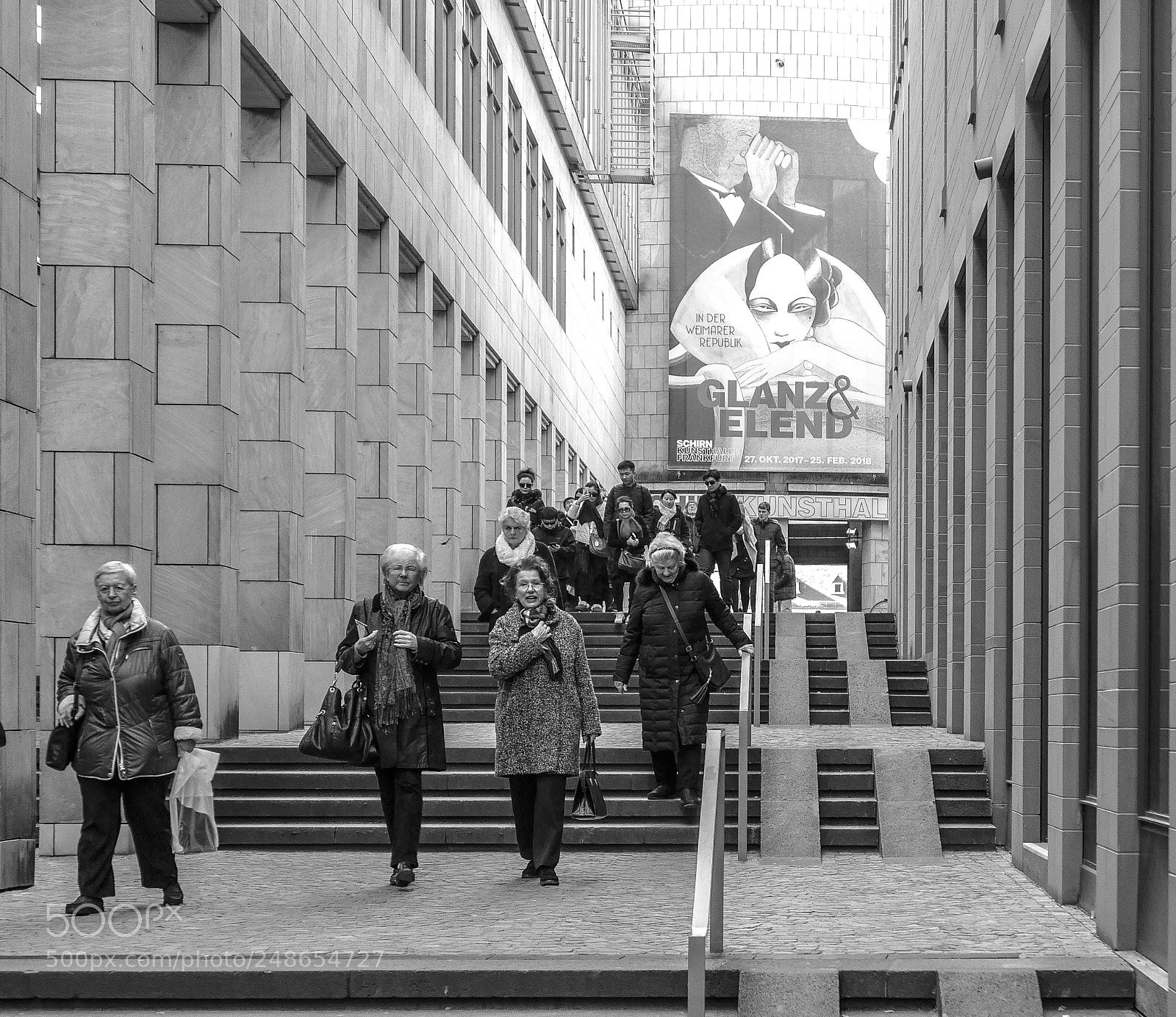 Panasonic Lumix DMC-LX100 sample photo. Frankfurt  kunsthalle schirn photography