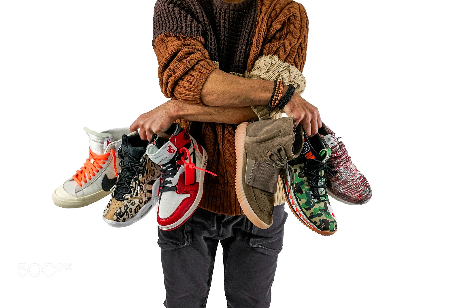 Sony a7R II sample photo. Footlocker snkrs photography