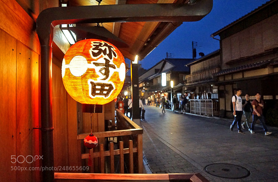 Sony a6000 sample photo. Gion district photography