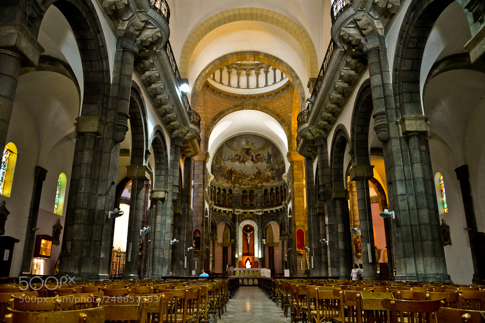 Nikon D5200 sample photo. Cathedrale saint-vincent de paul photography