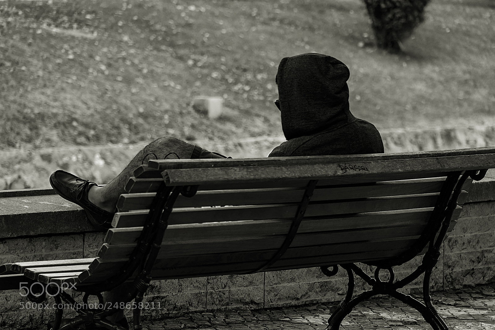 Canon EOS 500D (EOS Rebel T1i / EOS Kiss X3) sample photo. The thinker. photography