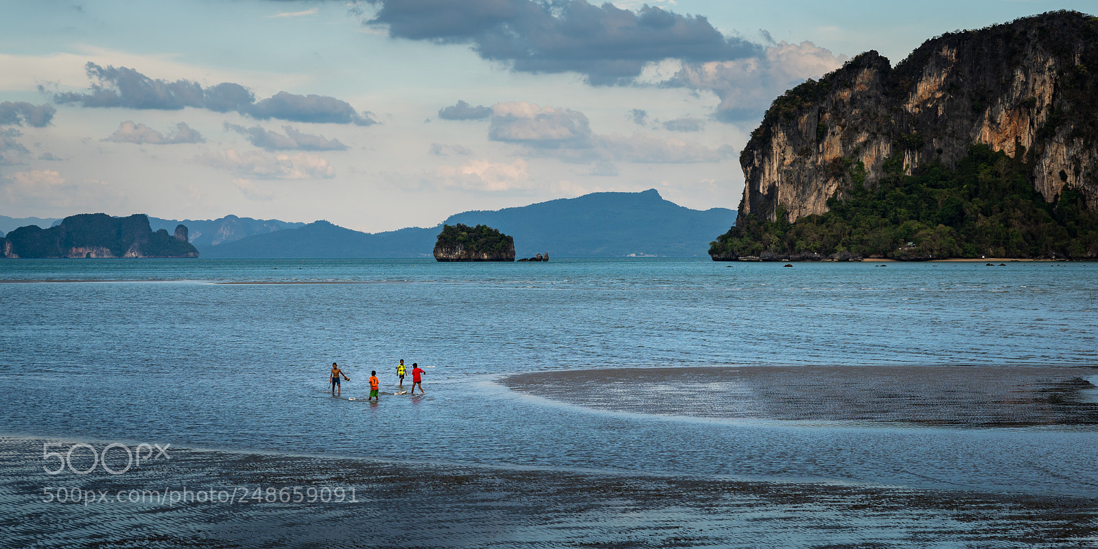 Sony a7R III sample photo. Low tide on koh photography