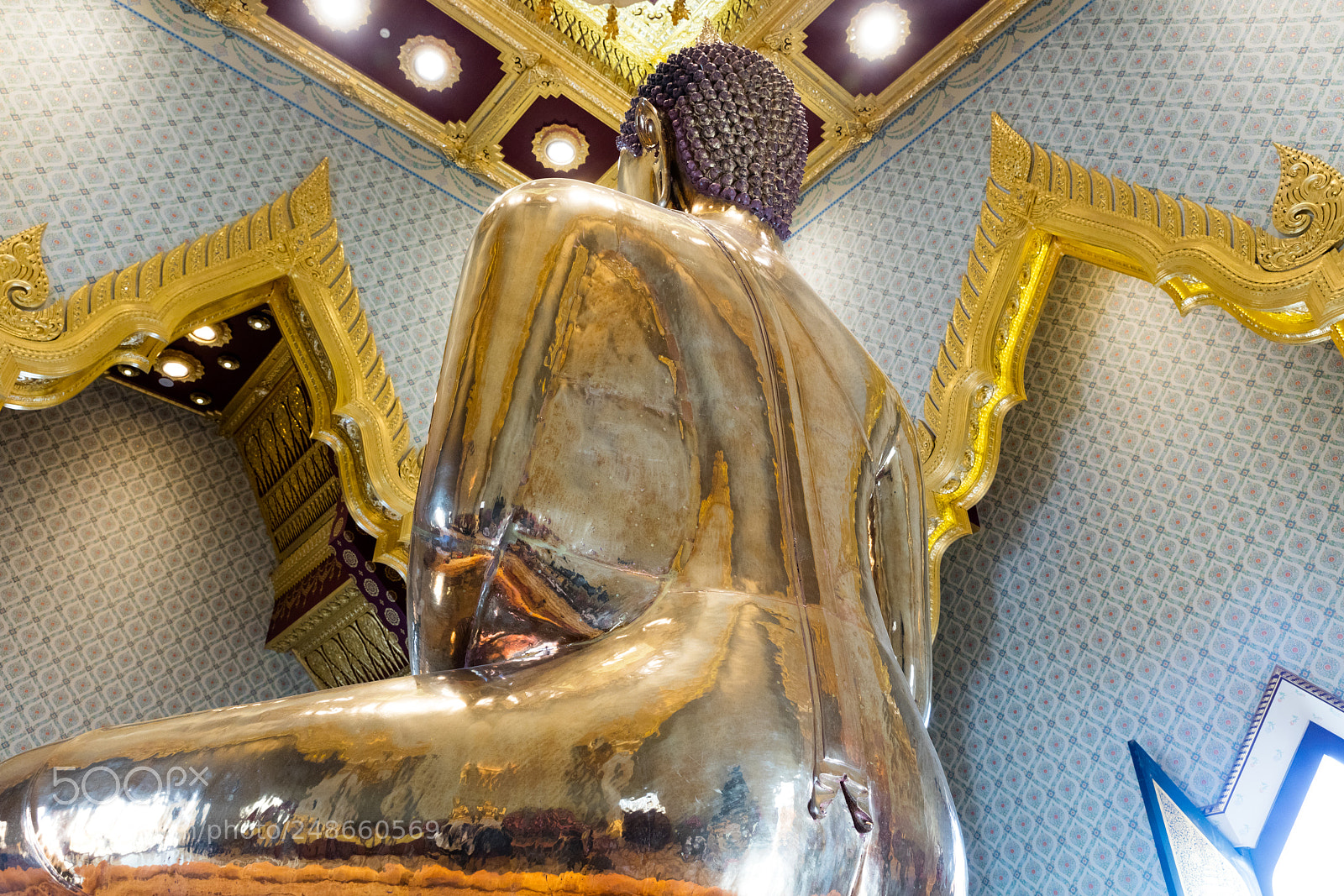 Canon EOS 5DS R sample photo. Wat traimiit, temple photography