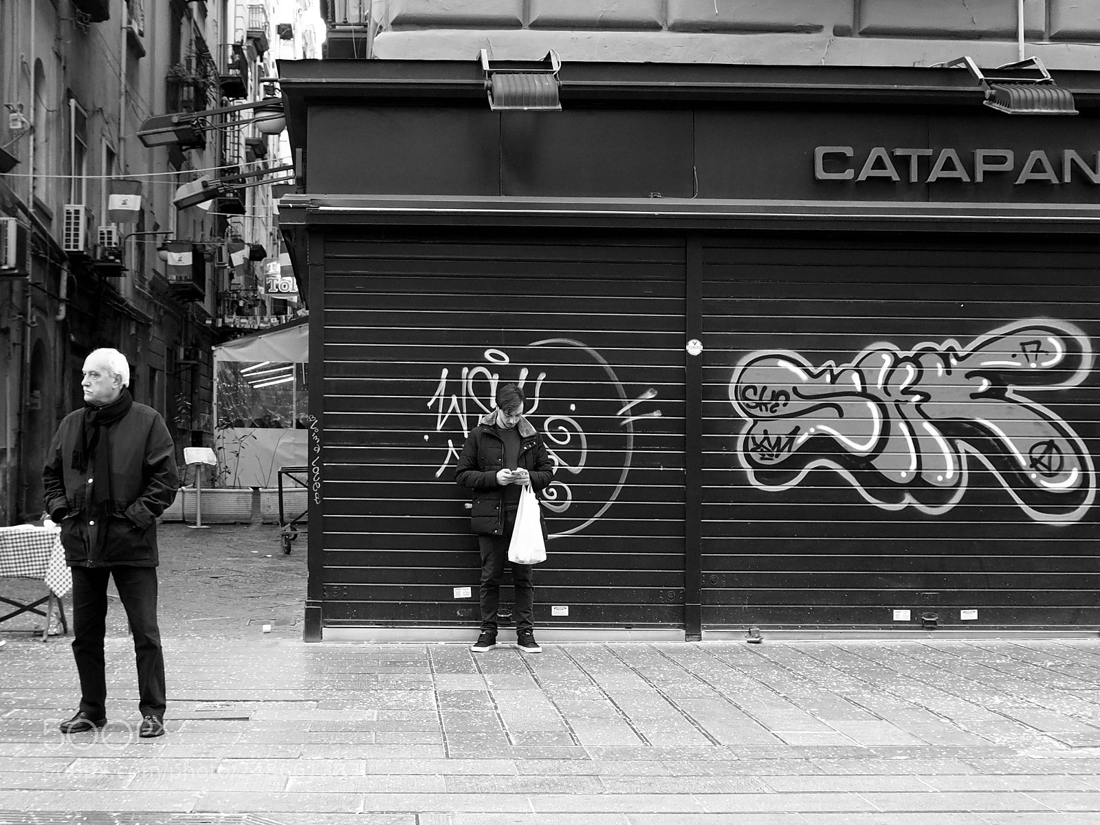 Olympus OM-D E-M10 II sample photo. Isolation photography