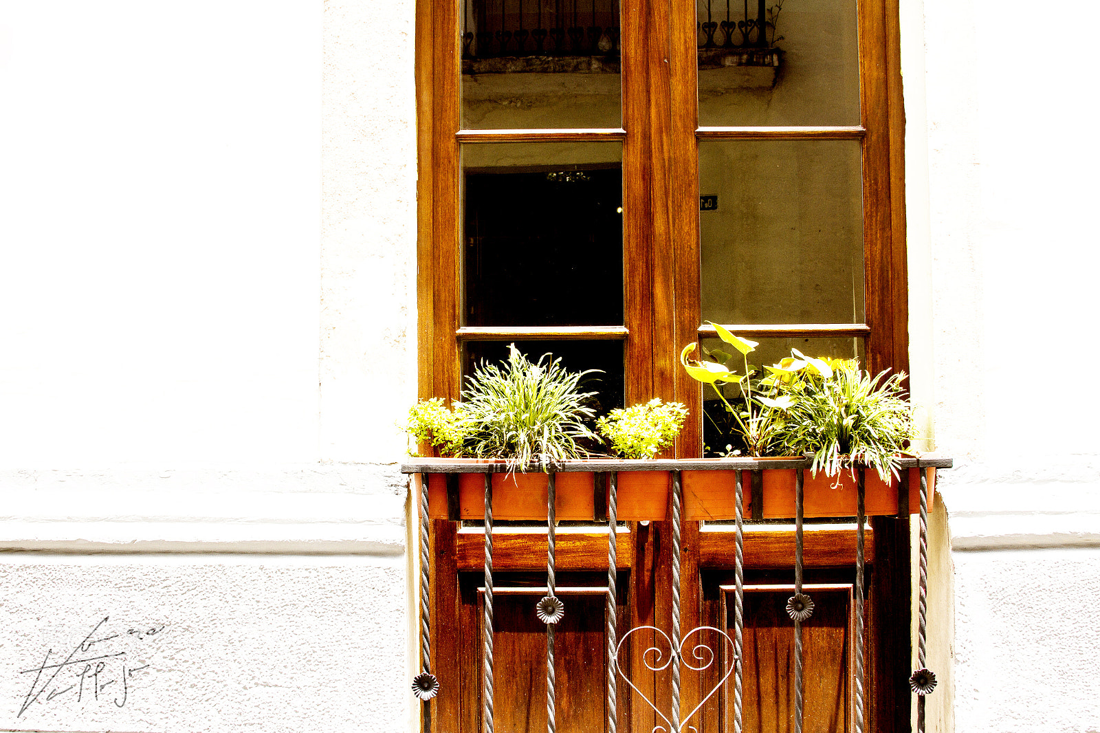 Canon EOS 7D sample photo. Ventanas photography