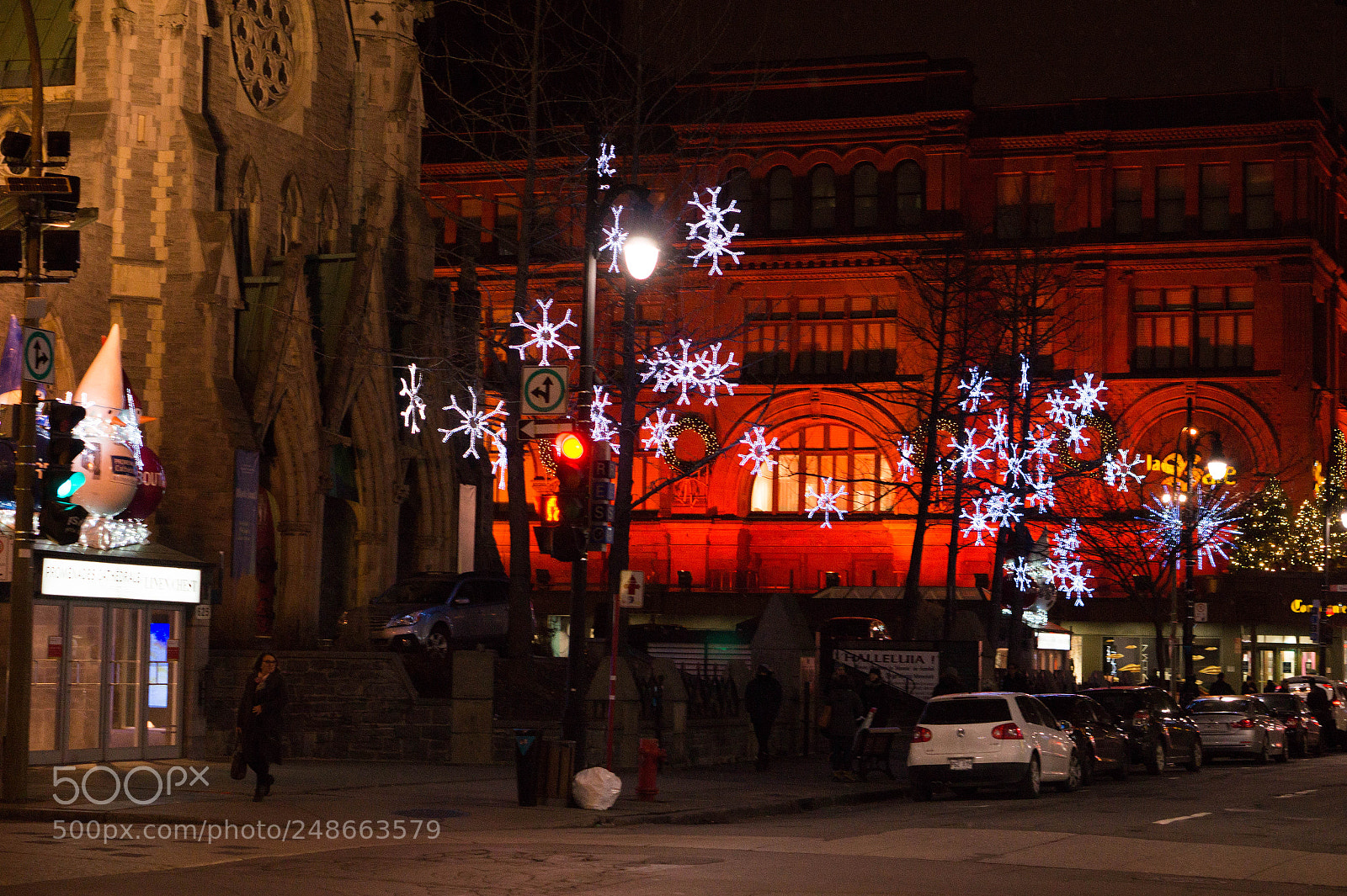 Sony Alpha a3500 sample photo. Christmas in montreal photography