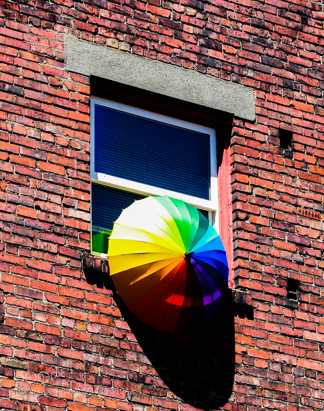 Canon EOS 650D (EOS Rebel T4i / EOS Kiss X6i) sample photo. Rainbow on the wall photography
