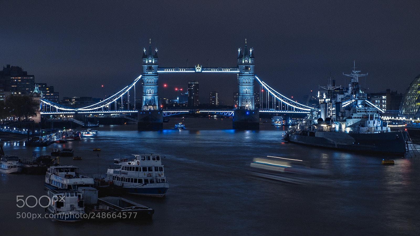 Fujifilm X-T1 sample photo. On the river thames photography