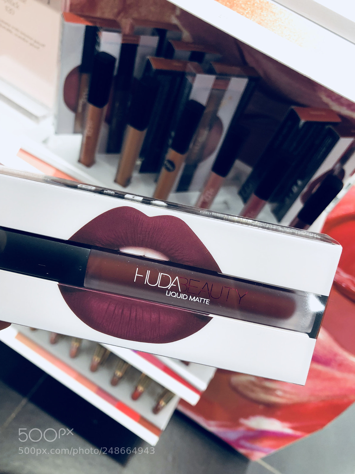 Apple iPhone 8 Plus sample photo. #hudabeauty photography