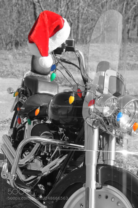 Canon EOS 1100D (EOS Rebel T3 / EOS Kiss X50) sample photo. Motorcycle for christmas photography