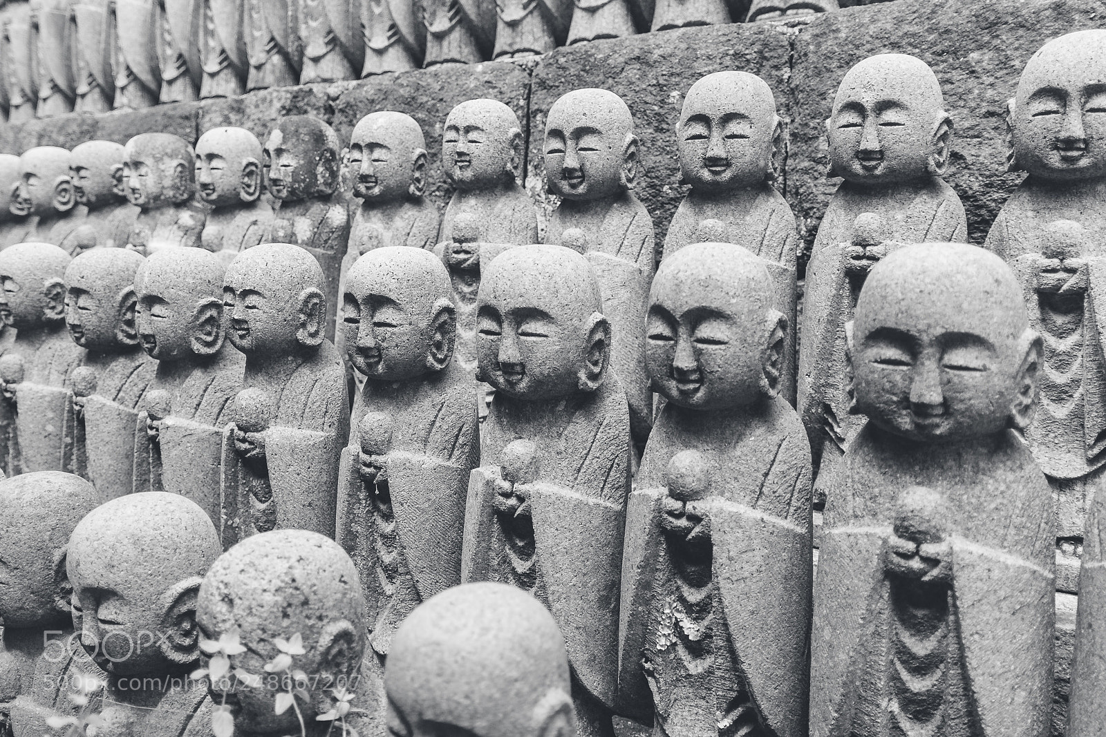 Canon EOS 450D (EOS Rebel XSi / EOS Kiss X2) sample photo. Jizo statues at hase-dera photography
