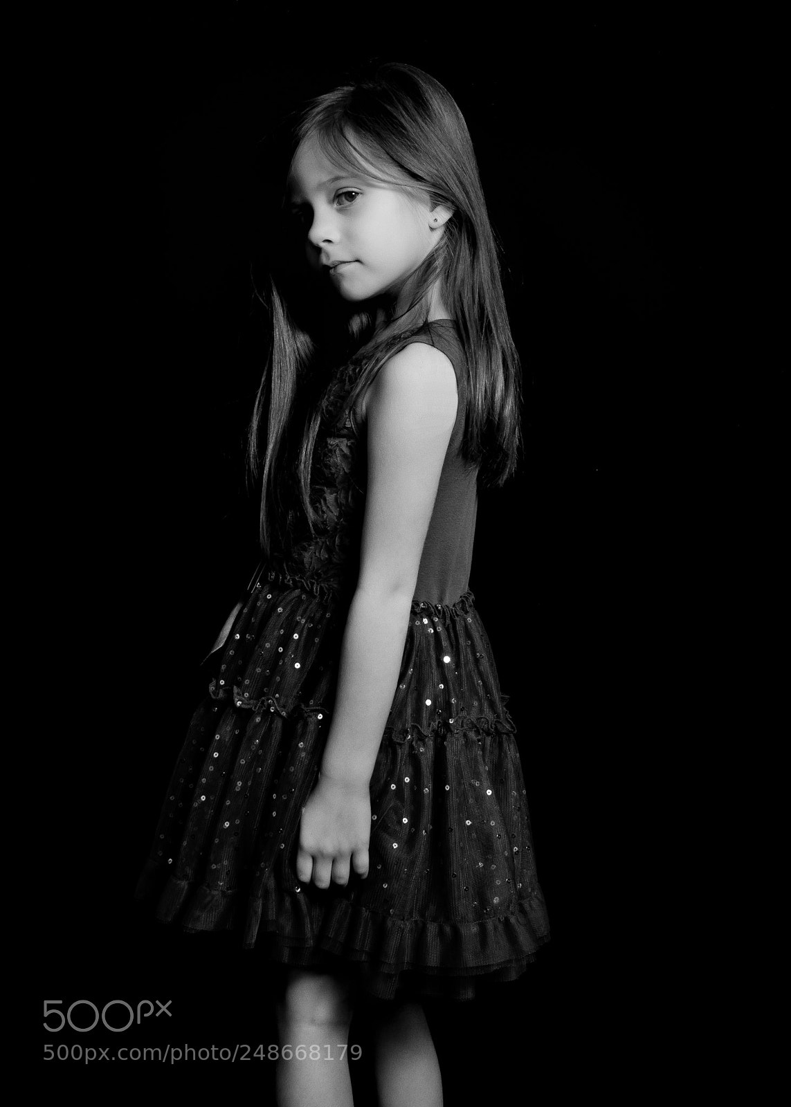 Canon EOS 7D Mark II sample photo. B&w portrait photography