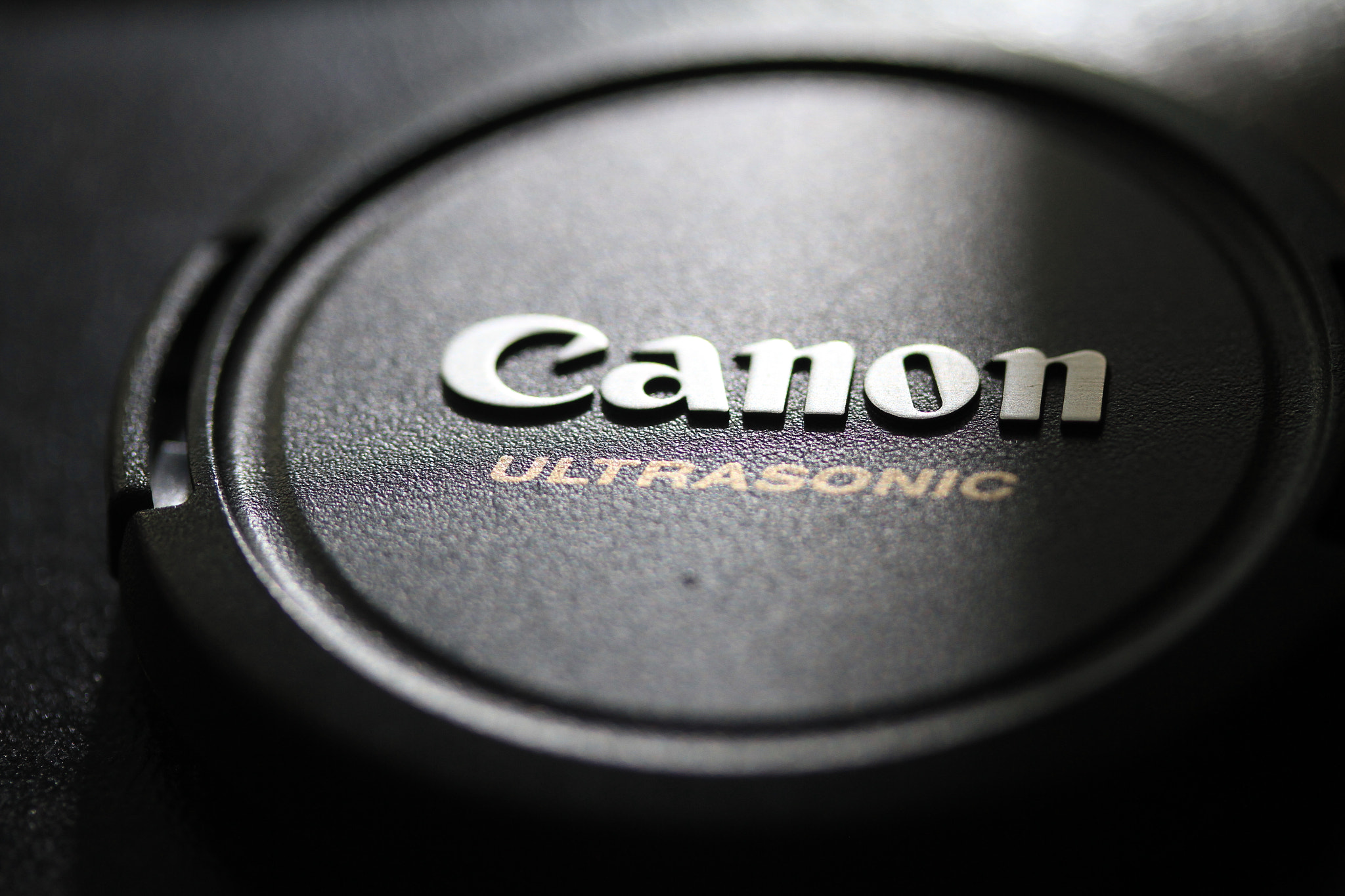 Canon EF-S 60mm F2.8 Macro USM sample photo. Lens cover photography