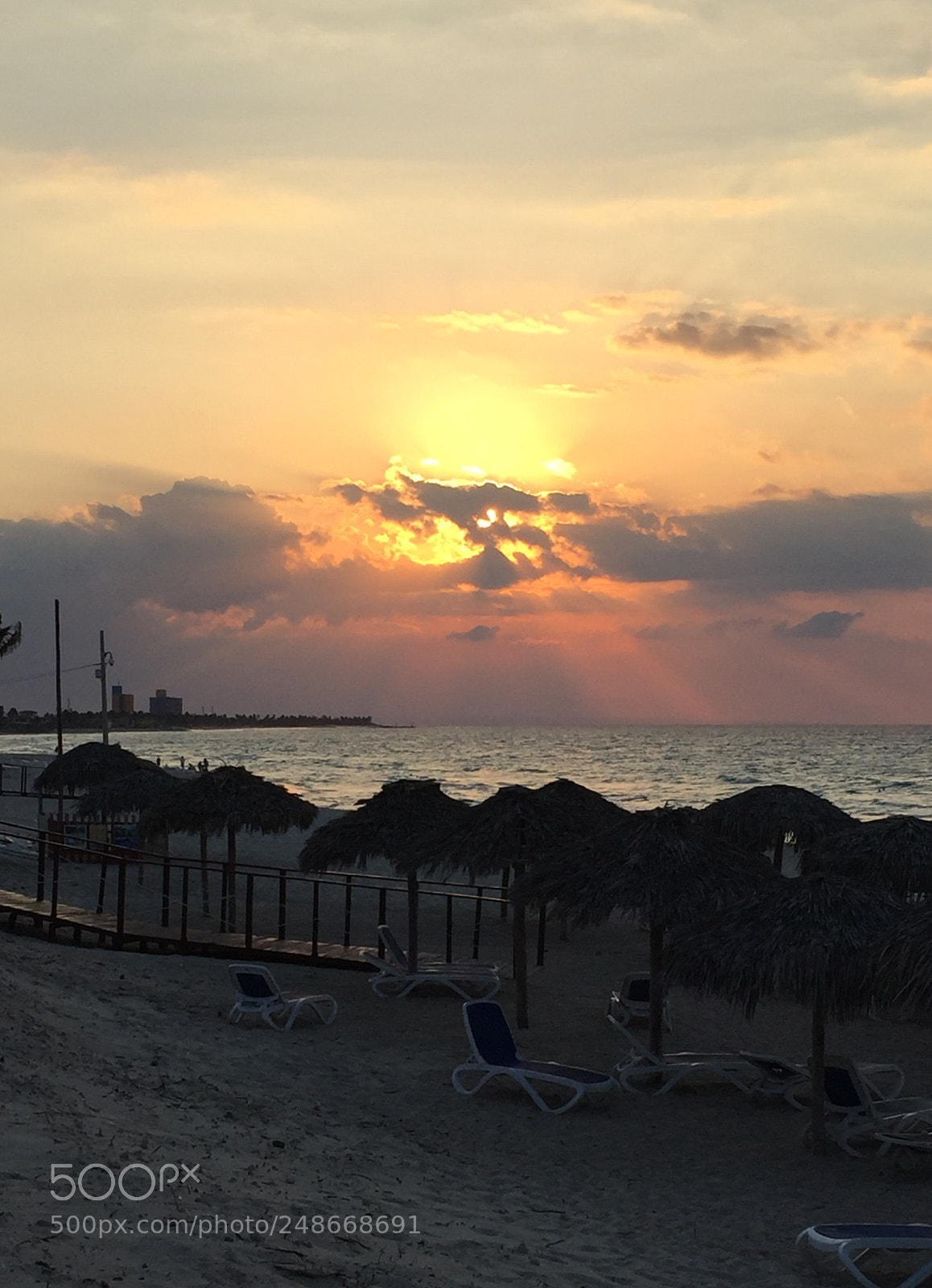 Apple iPhone 6 sample photo. Sunset on the beach. photography