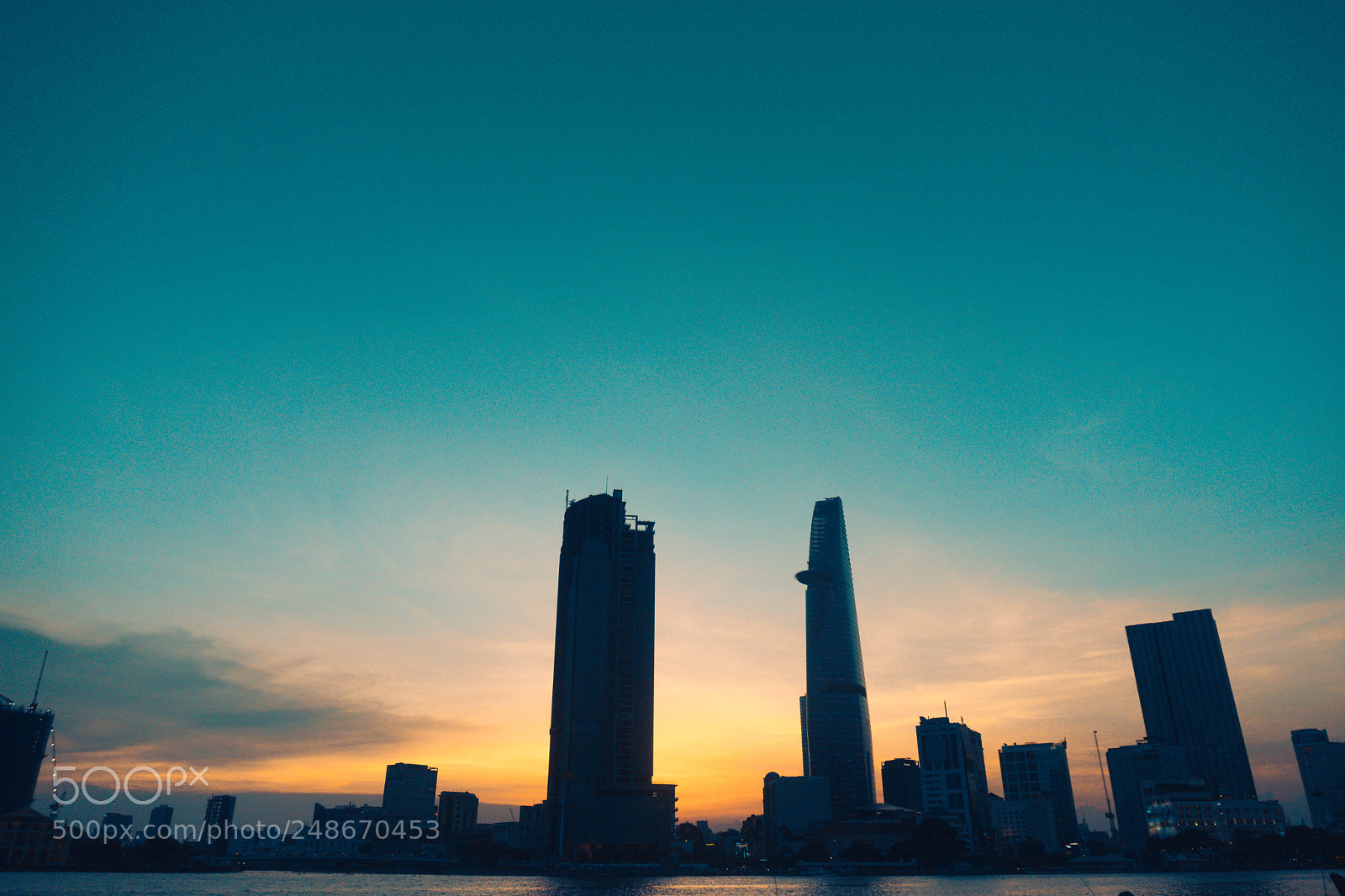 Sony a6300 sample photo. Ho chi minh sunset photography