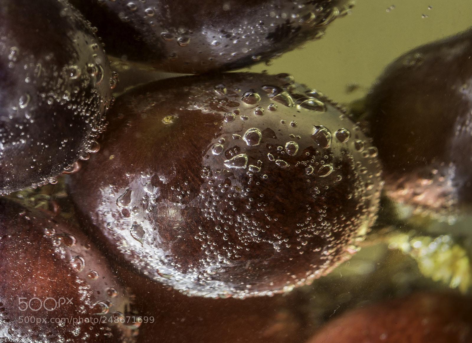 Nikon D810 sample photo. Fruit & bubbles photography