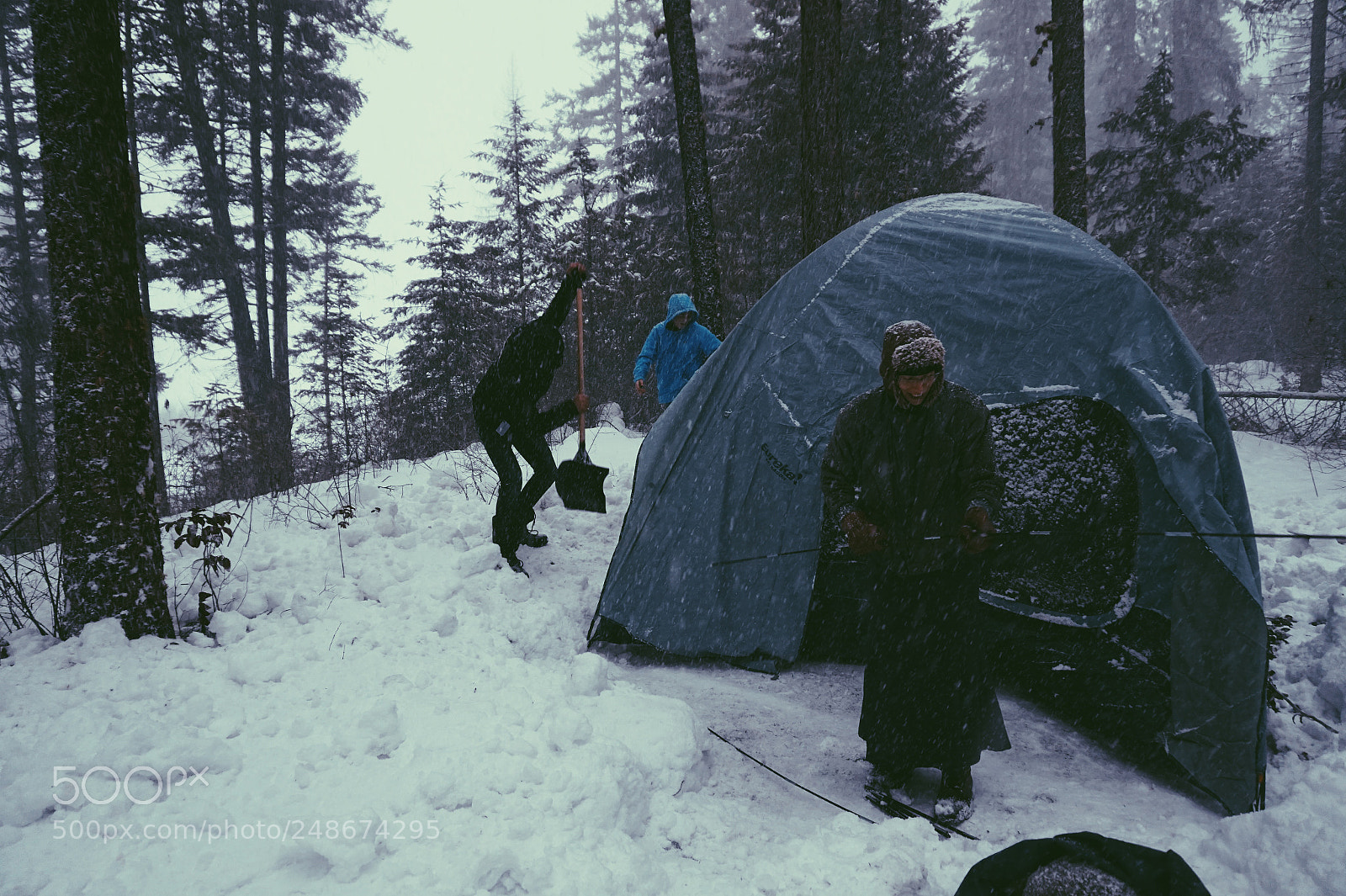 Sony Alpha a5000 (ILCE 5000) sample photo. Camping photography