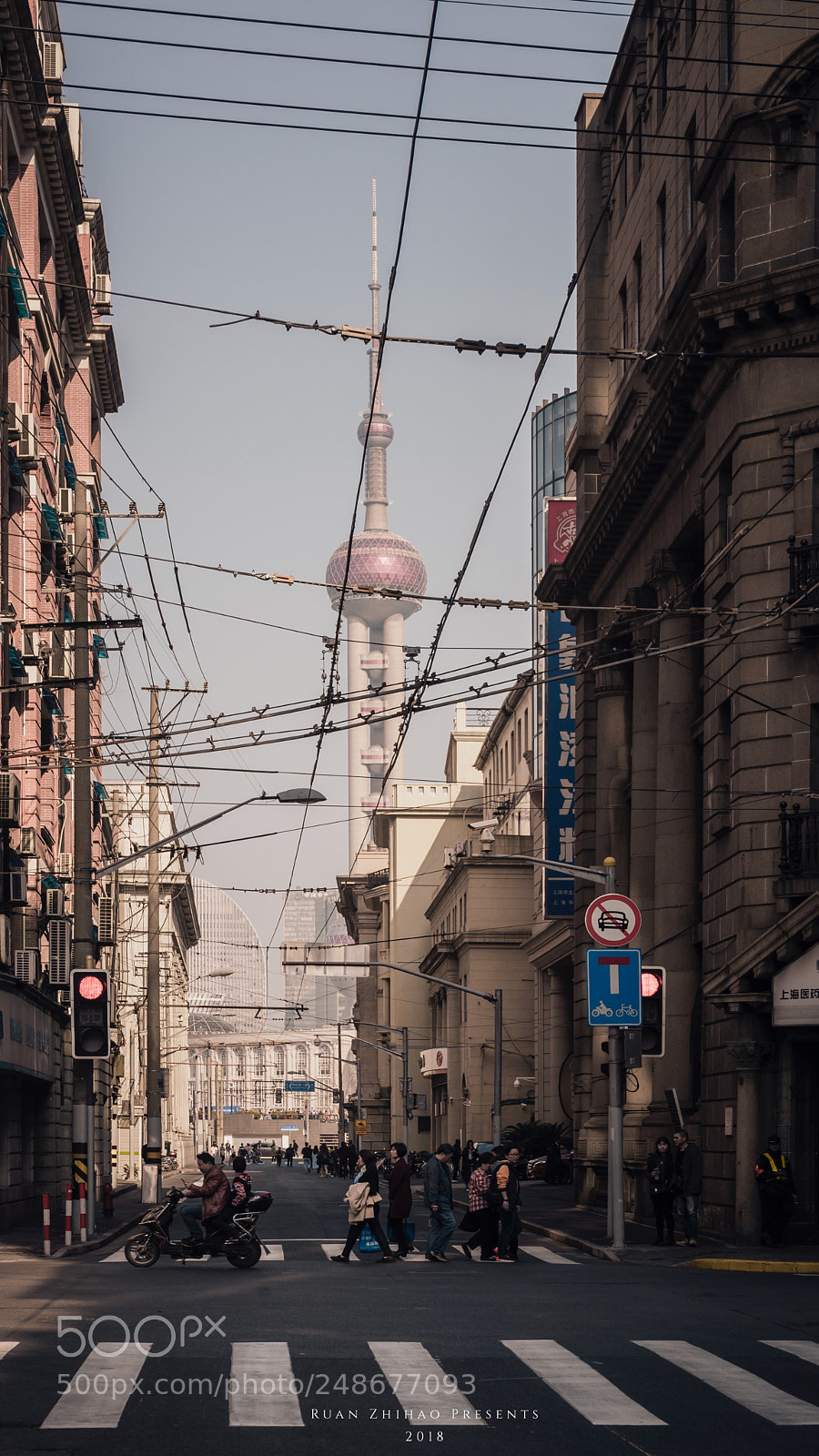 Sony a7 II sample photo. Past and future photography